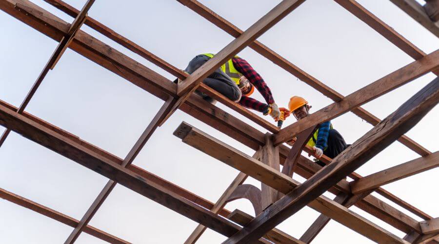 Professional gutter cleaning services in Glenwood, MO